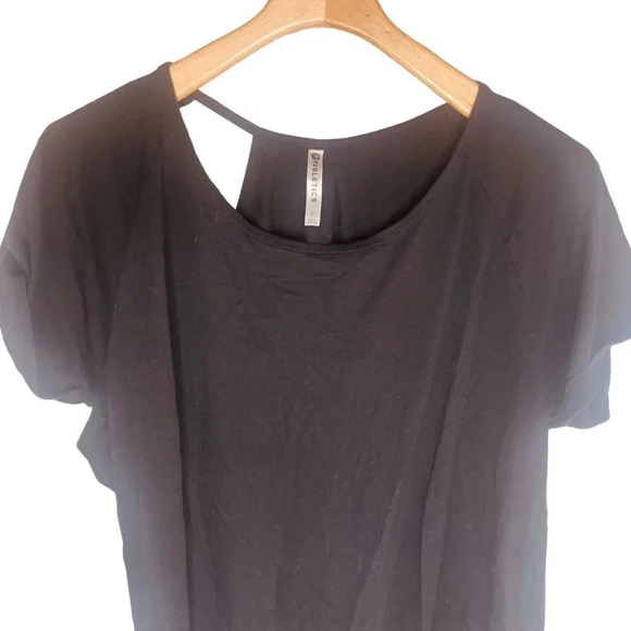 Fabletics Women's Black Whitney Open Shoulder Back Short Sleeve Athletic Shirt - Picture 4 of 12